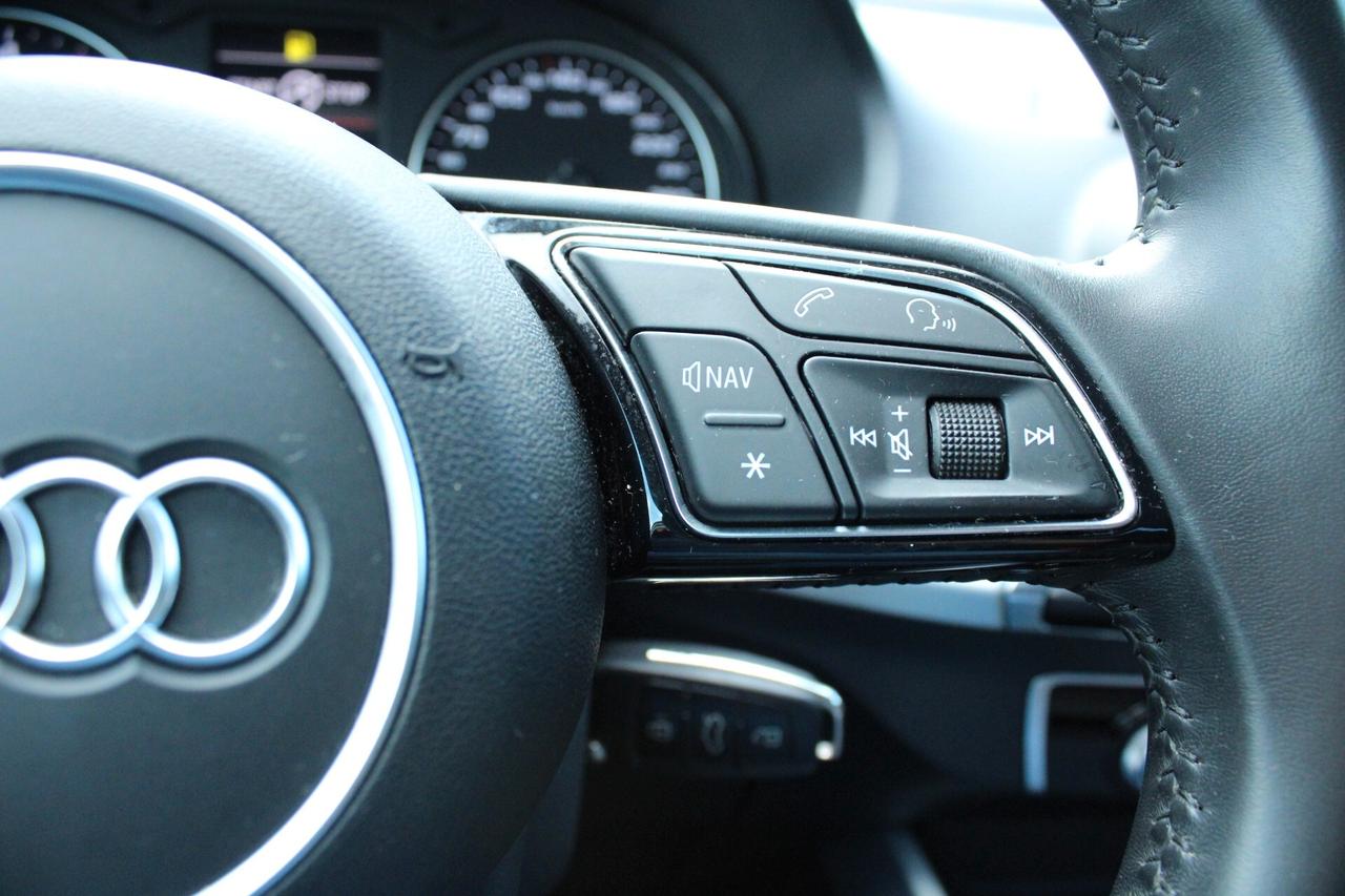 Audi Q2 2.0 TDI quattro S tronic Business