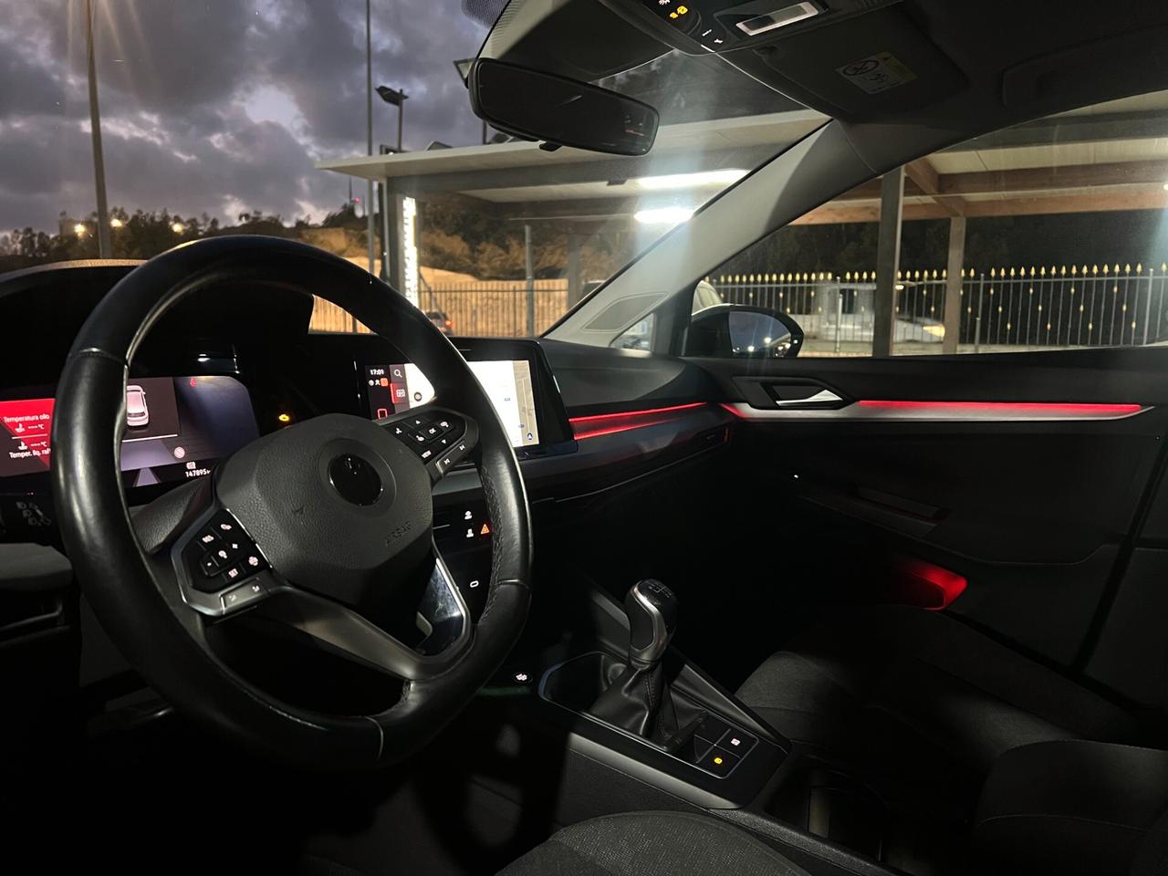 Volkswagen Golf 2.0 TDI SCR Style