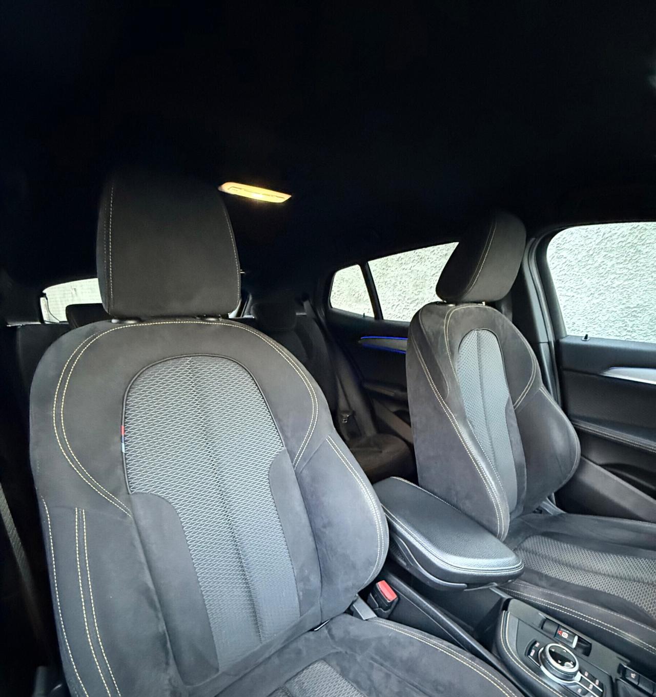 Bmw X2 xDrive20d Msport,LED multicolore,alcantara con cuc.gialle,cerchi neri,FULL OPTIONAL