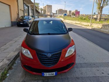 Lancia Ypsilon 1.3 MJT 16V 95 CV 5 porte S&S S Momodesign