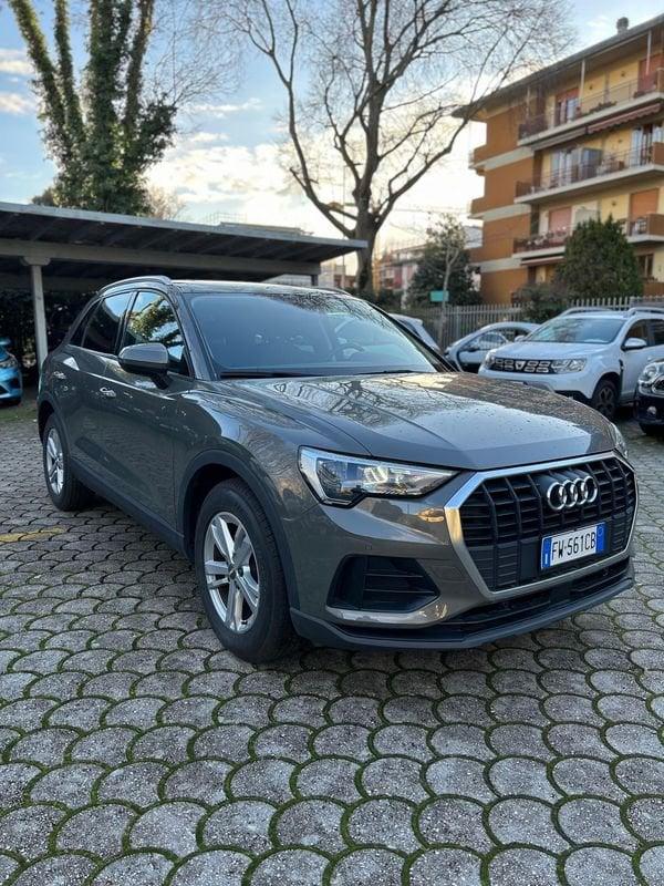 Audi Q3 2.0 35 TDI Business Advanced S Tronic