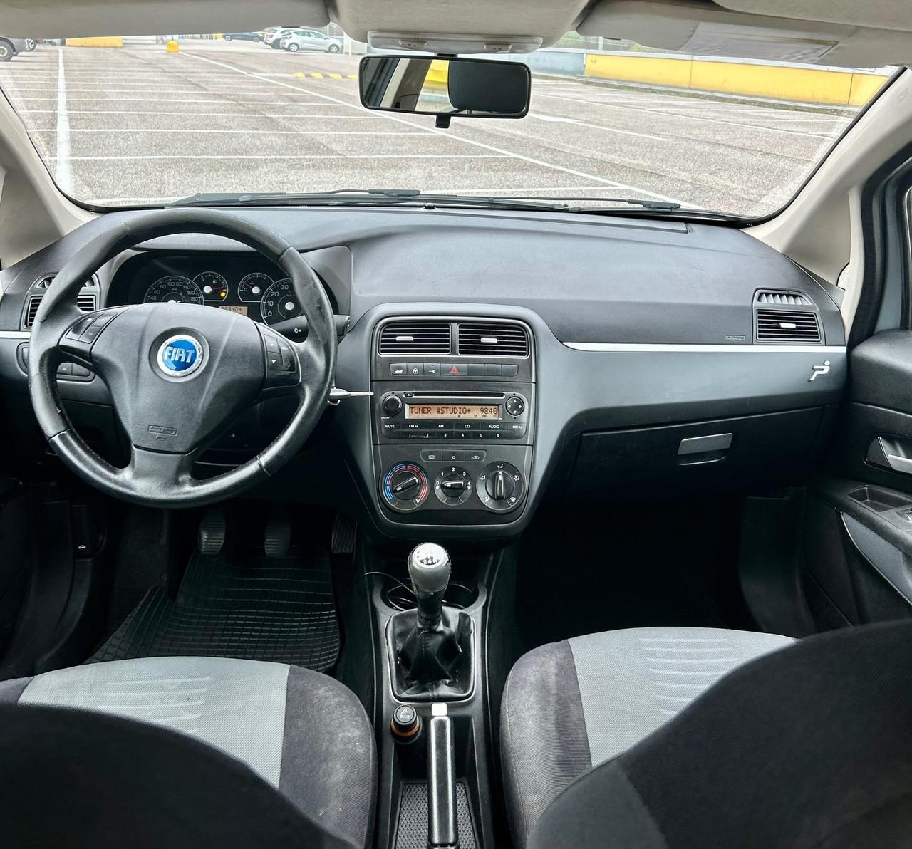 Fiat Grande Punto 1.3 MJT 75 CV Neopatentati