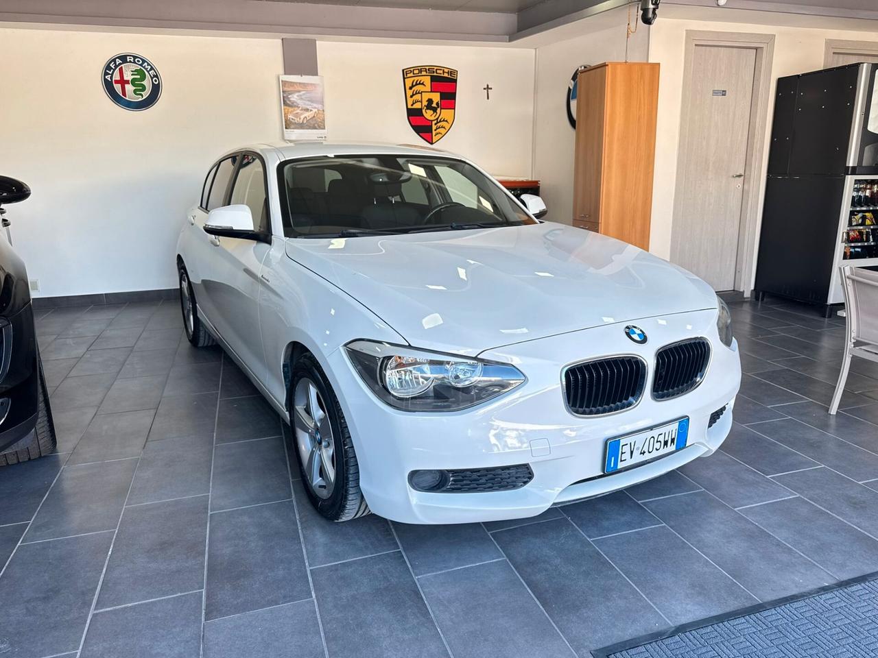 Bmw 116d 5p. Urban