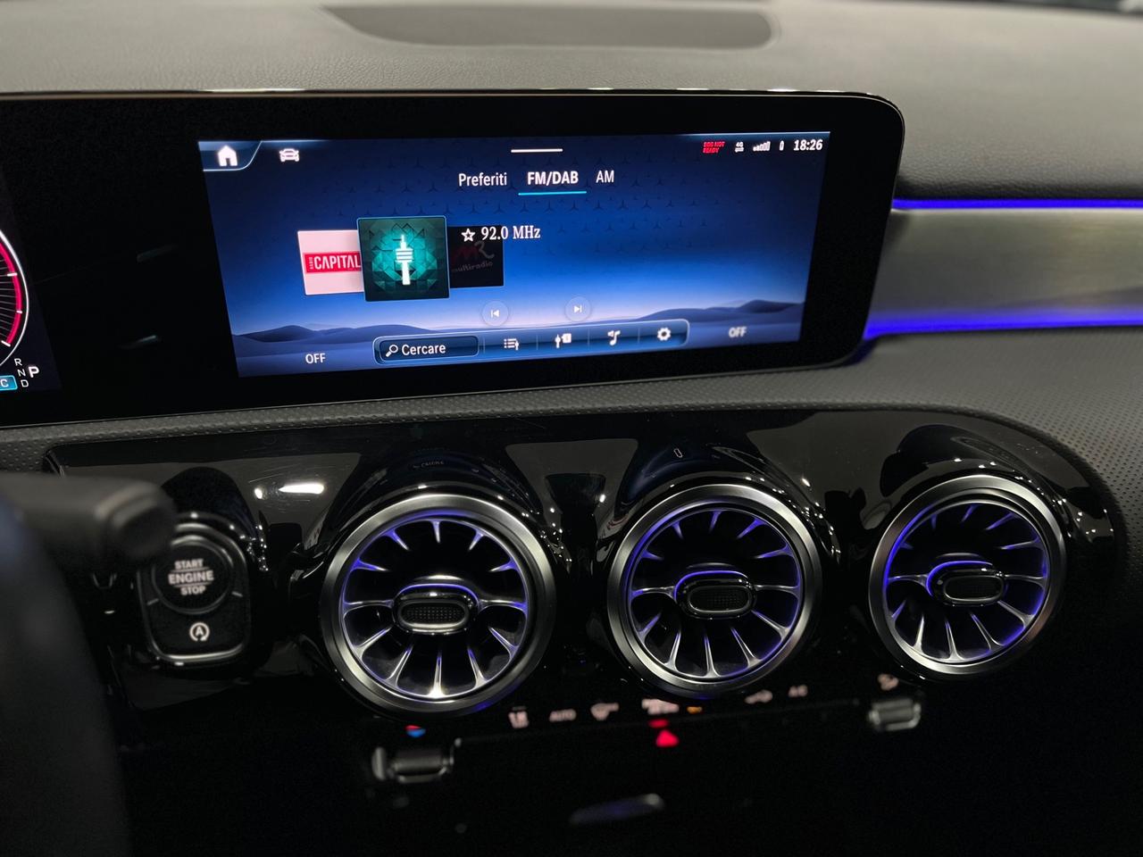 Mercedes Benz A200d Aut. AMG Line Premium 150 cv