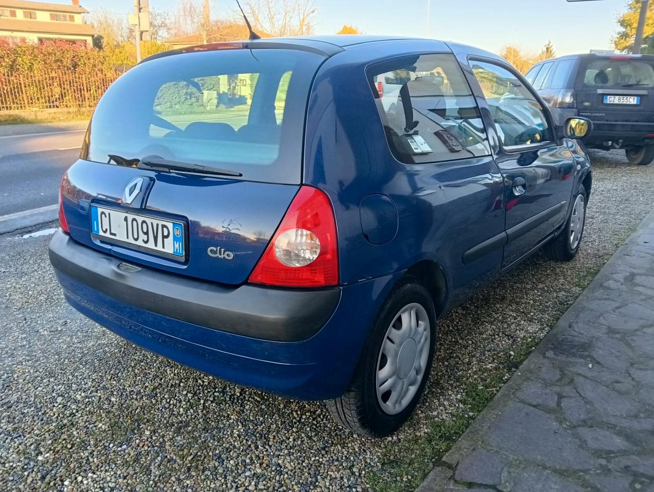 Renault Clio 1.2 cat 3 porte Access Authentique