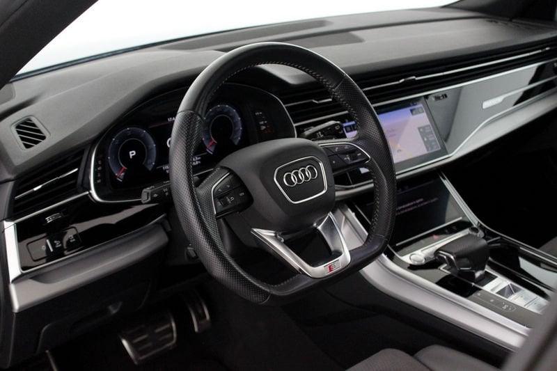Audi Q8 50 TDI 286 CV quattro tiptronic Sport S-LINE ** MATRIX + TETTO **