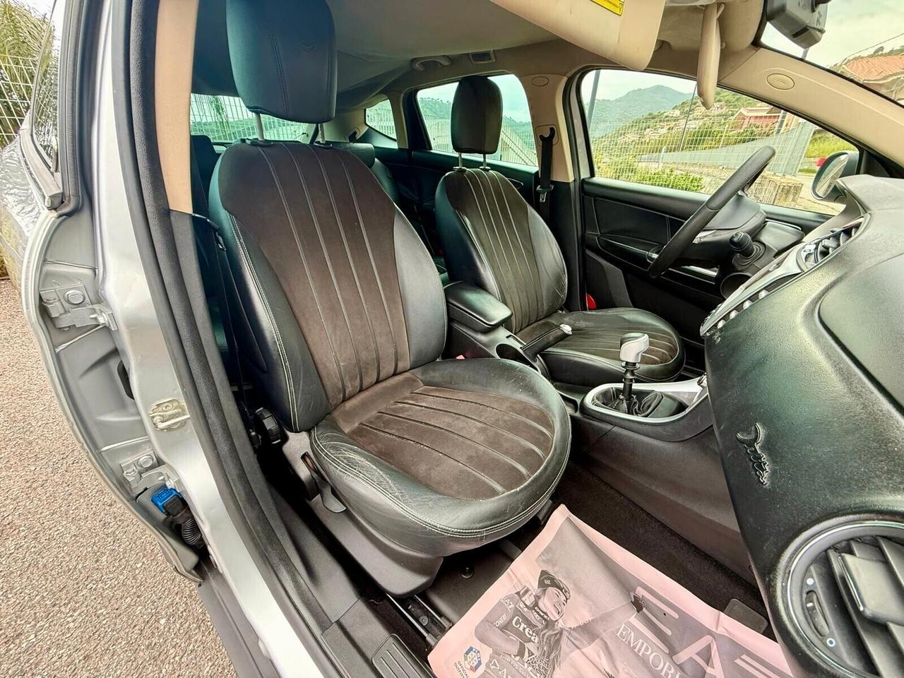 Lancia Delta 1.6 MJT Platino