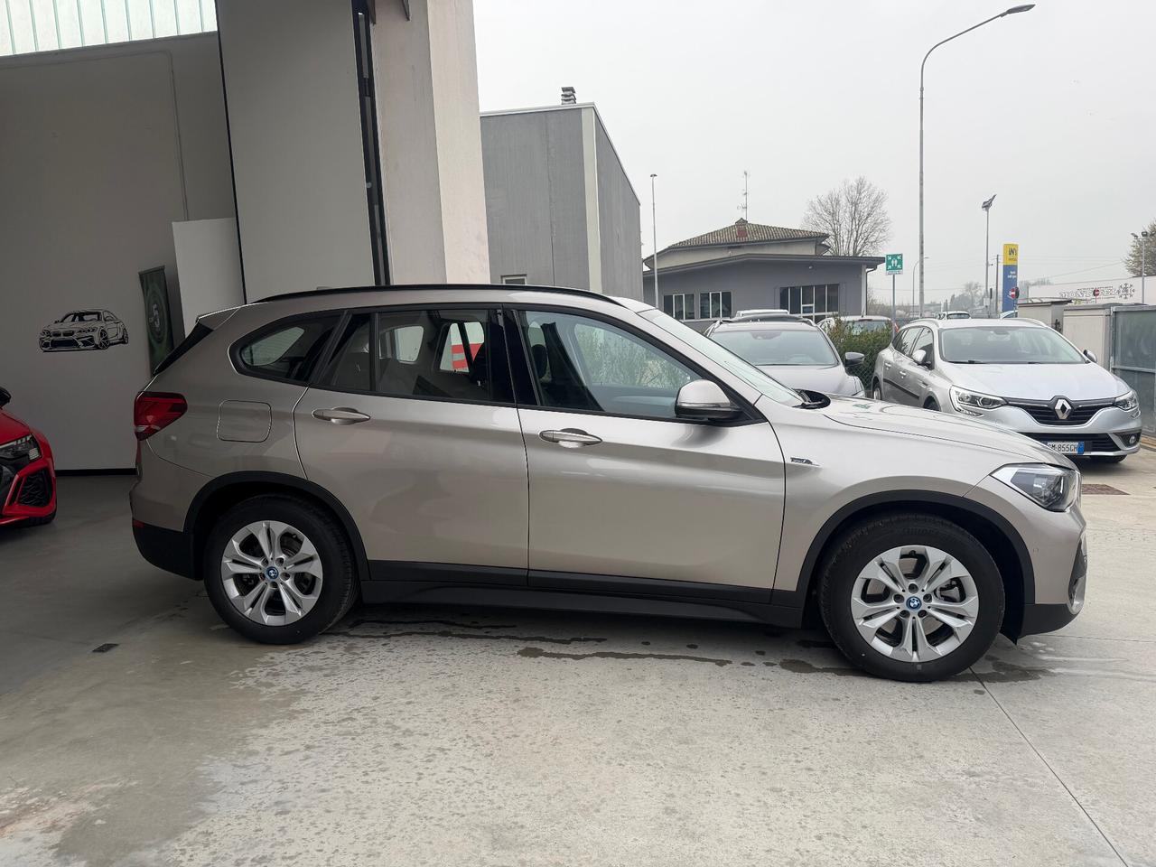 Bmw X1 xDrive25e Business Advantage
