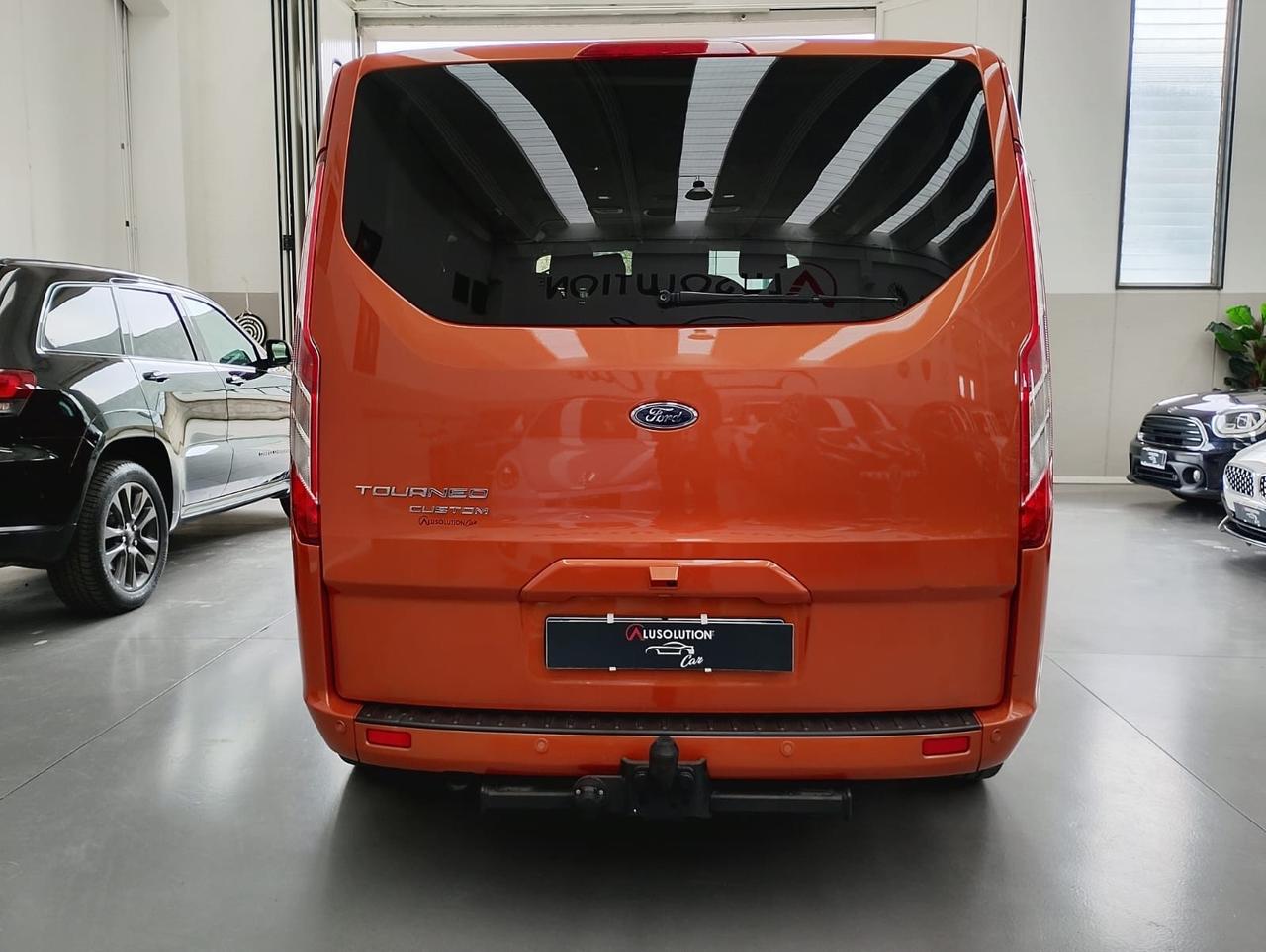 Ford Tourneo Custom 320 2.0 EcoBlue 170CV aut. Titanium