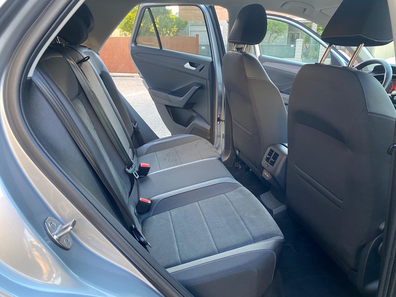 Volkswagen T-Roc 1.0 TSI Style NEOPATENTATI!!!