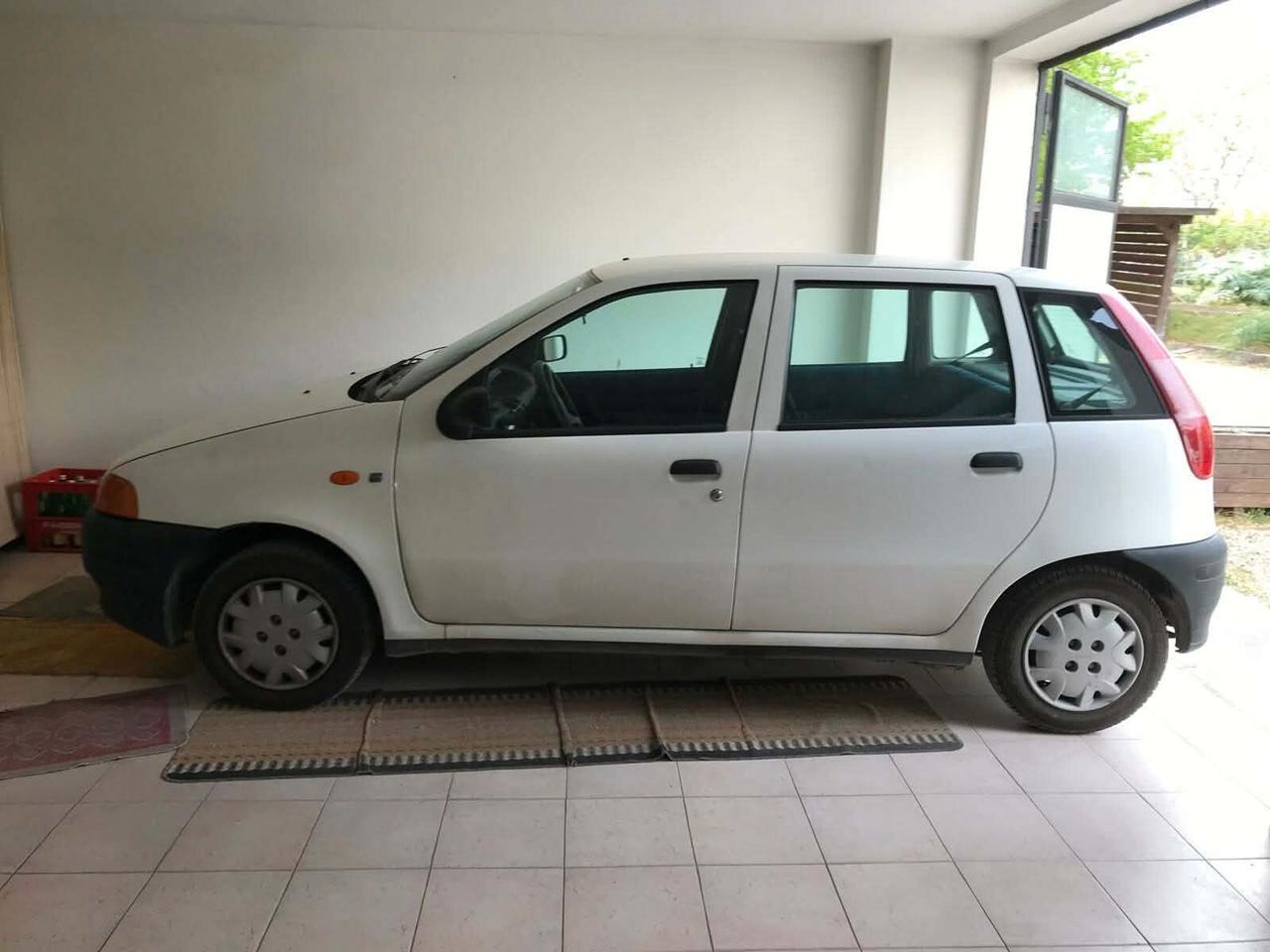 Fiat Punto 55 cat 5 porte SX