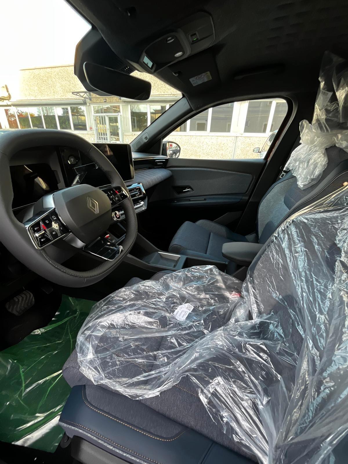 Renault 4 E-Tech Electric 150 CV Comfort Range Evolution