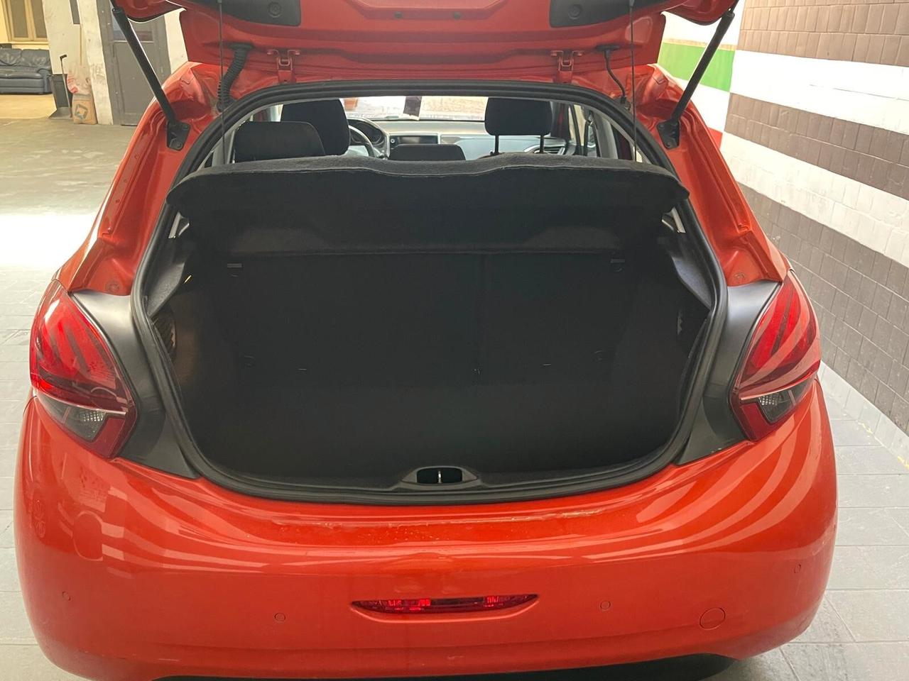 Peugeot 208 PureTech Turbo 110 EAT6 S&S 5 porte GT Line