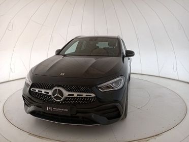 Mercedes-Benz GLA GLA-H247 2020 180 d Premium auto