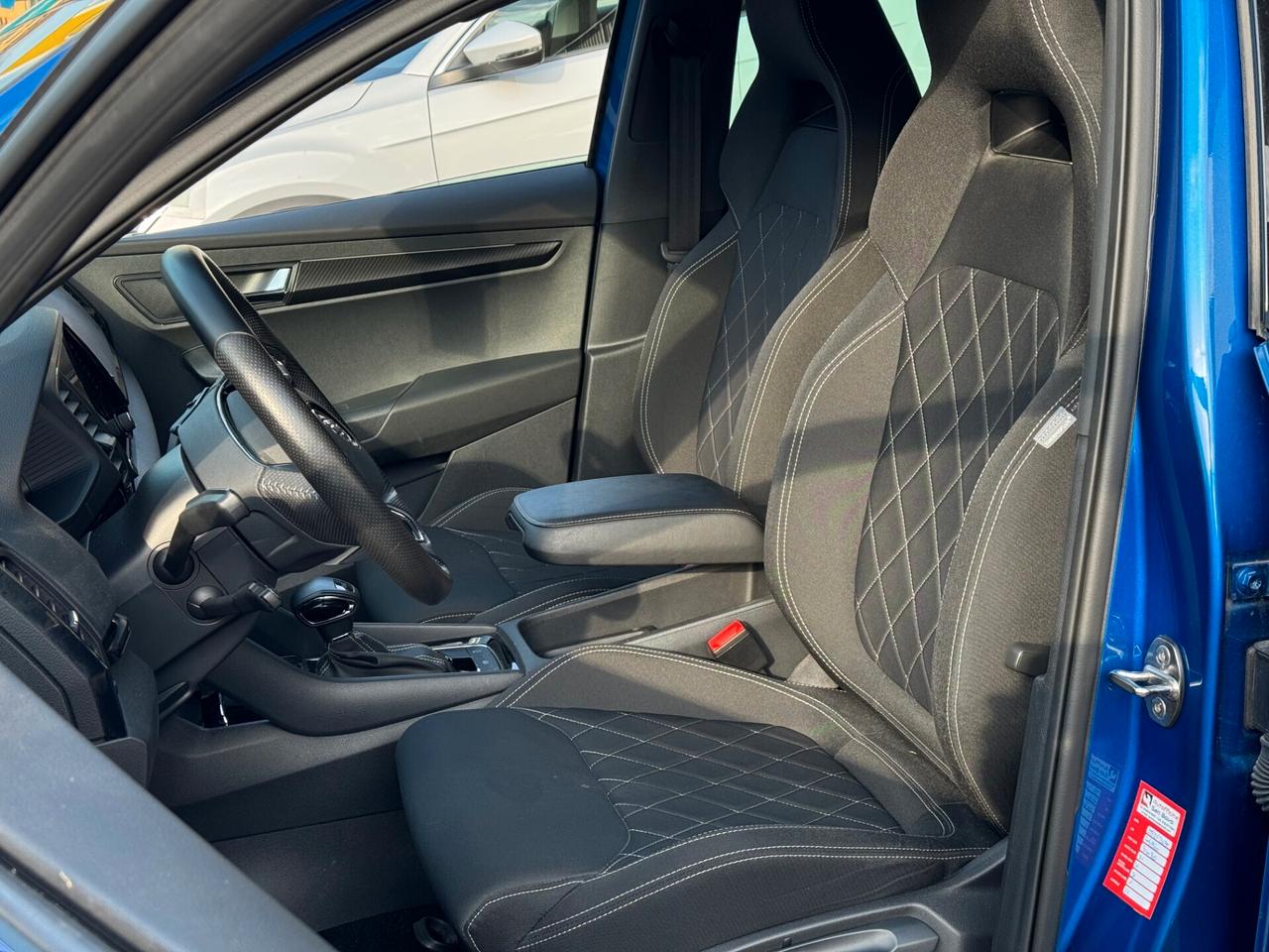 SKODA KAROK 1.5cc 150CV DSG BENZINA IVA ESPOSTA