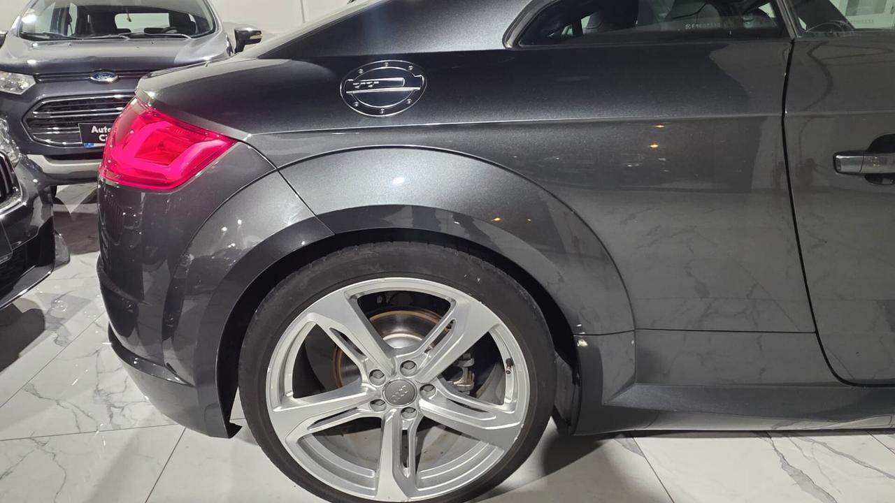 Audi TT Coupé 2.0 TDI ultra S line
