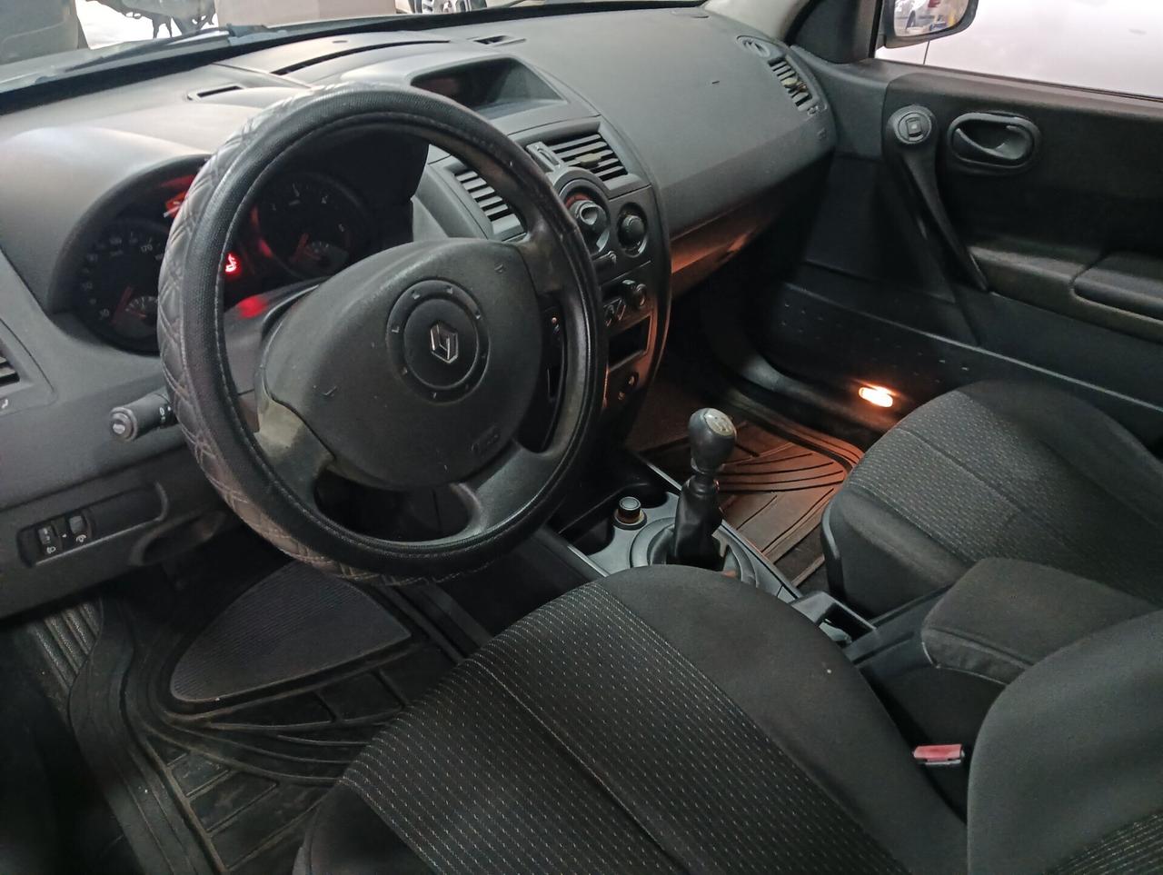 Renault Megane Mégane 1.9 dCi Grandtour Luxe Dynamique