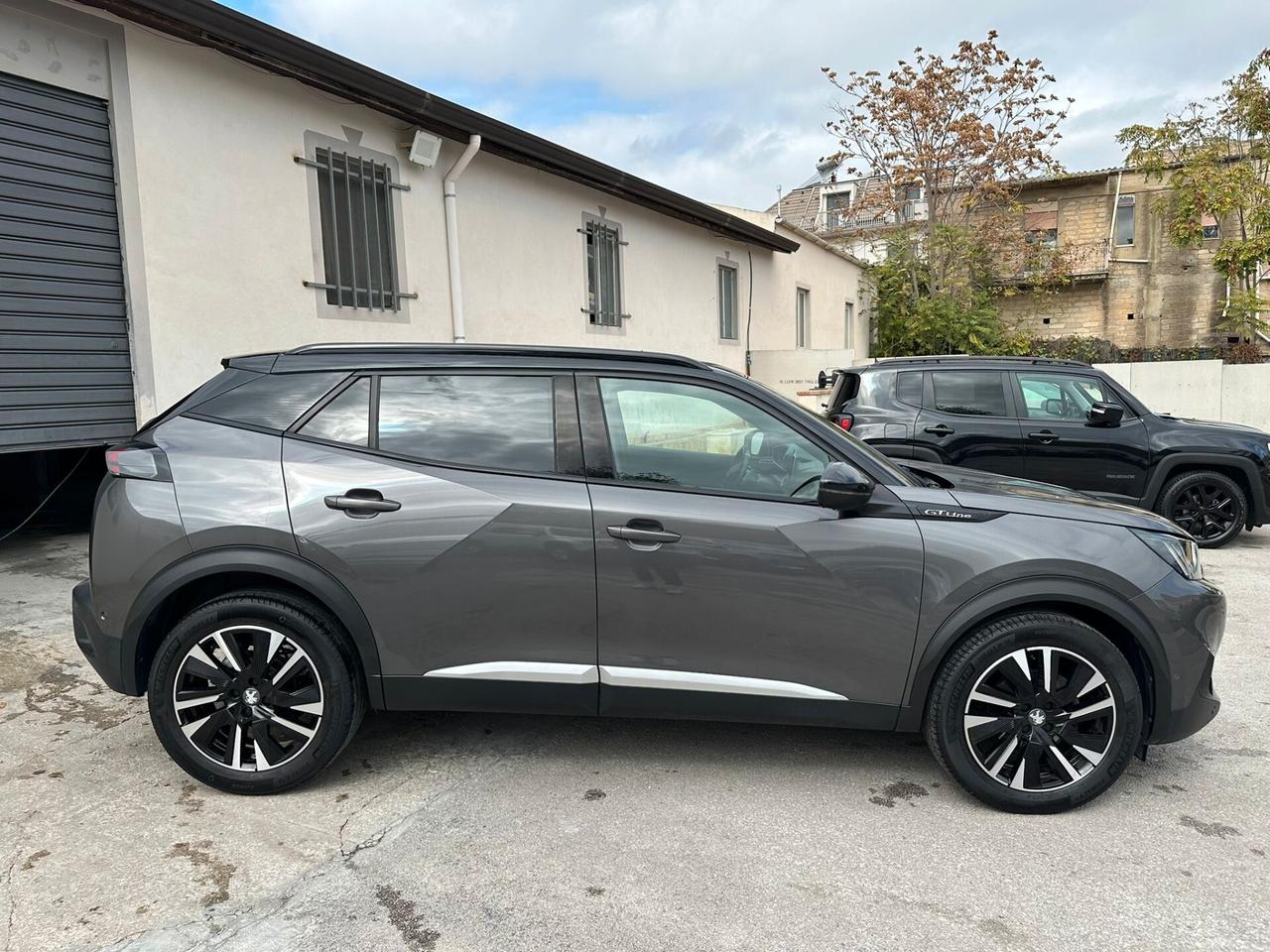 Peugeot 2008 1.5 BlueHDi GT Line 102 cv - 2020