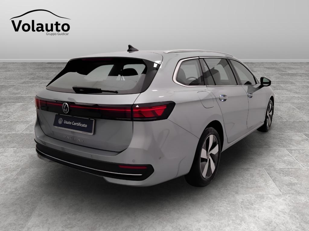 VOLKSWAGEN Passat IX 2024 - Passat 2.0 tdi scr Business 150cv dsg