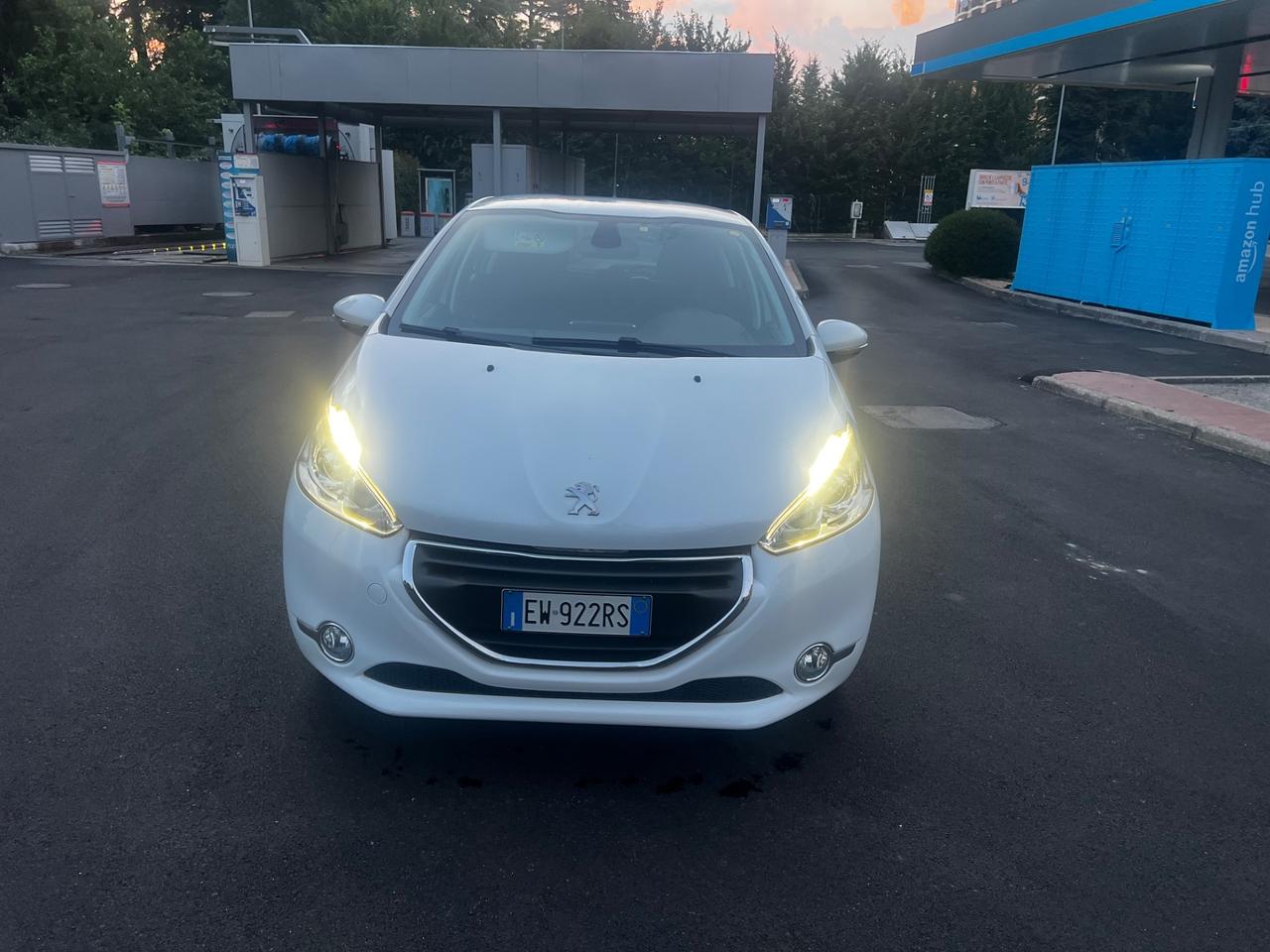 Peugeot 208 PureTech 82 5 porte Allure
