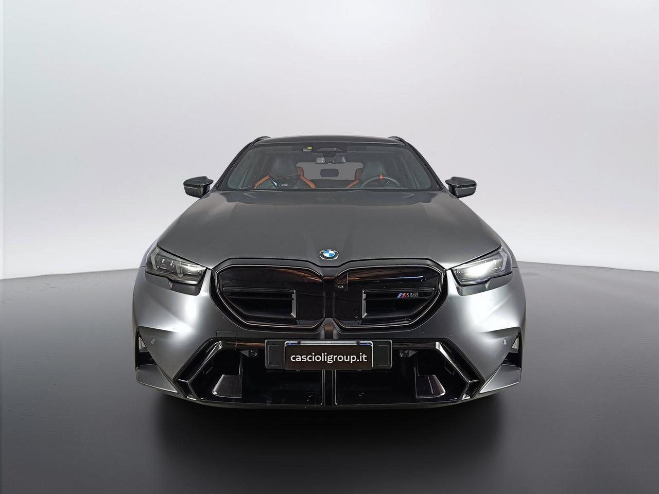 BMW M5 Touring 4.4 727cv auto