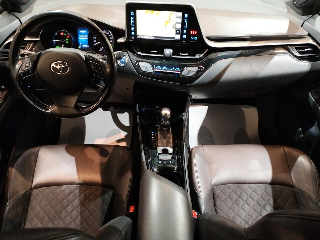 Toyota C-HR 1.8h Lounge 2wd e-cvt