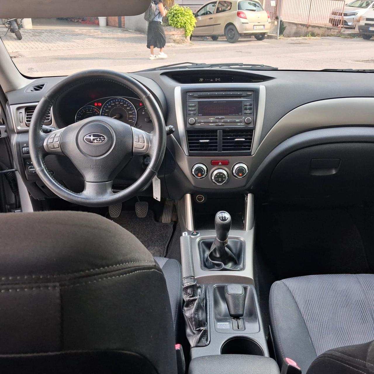 Subaru Forester 2.0 MT GPL