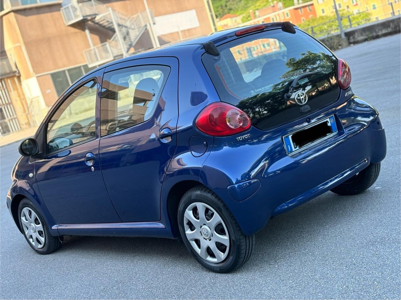 TOYOTA AYGO 1.0 BENZINA AUTOMATICA GARANZIA 12 MESI