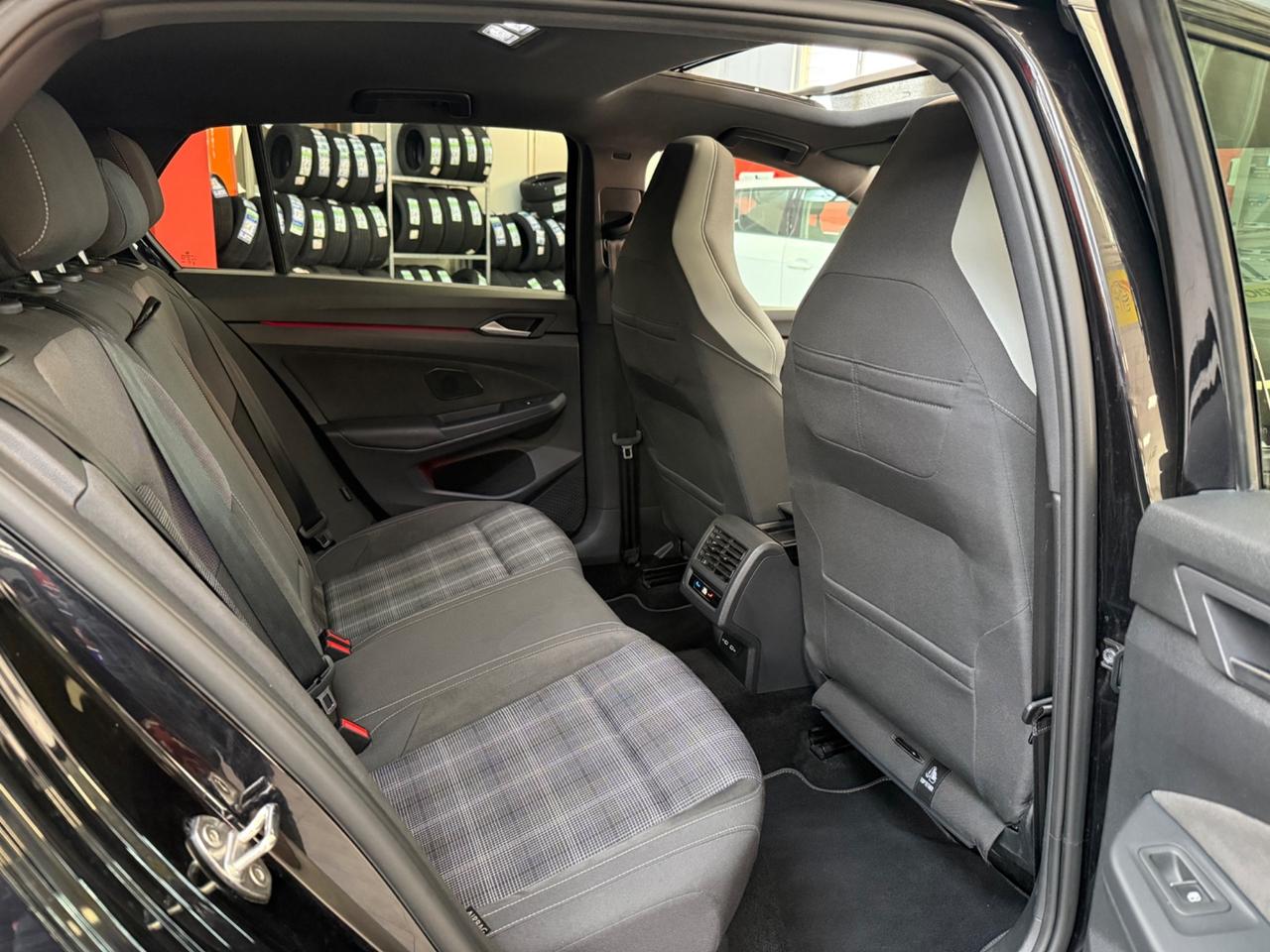 Volkswagen Golf 2.0 TDI GTD DSG