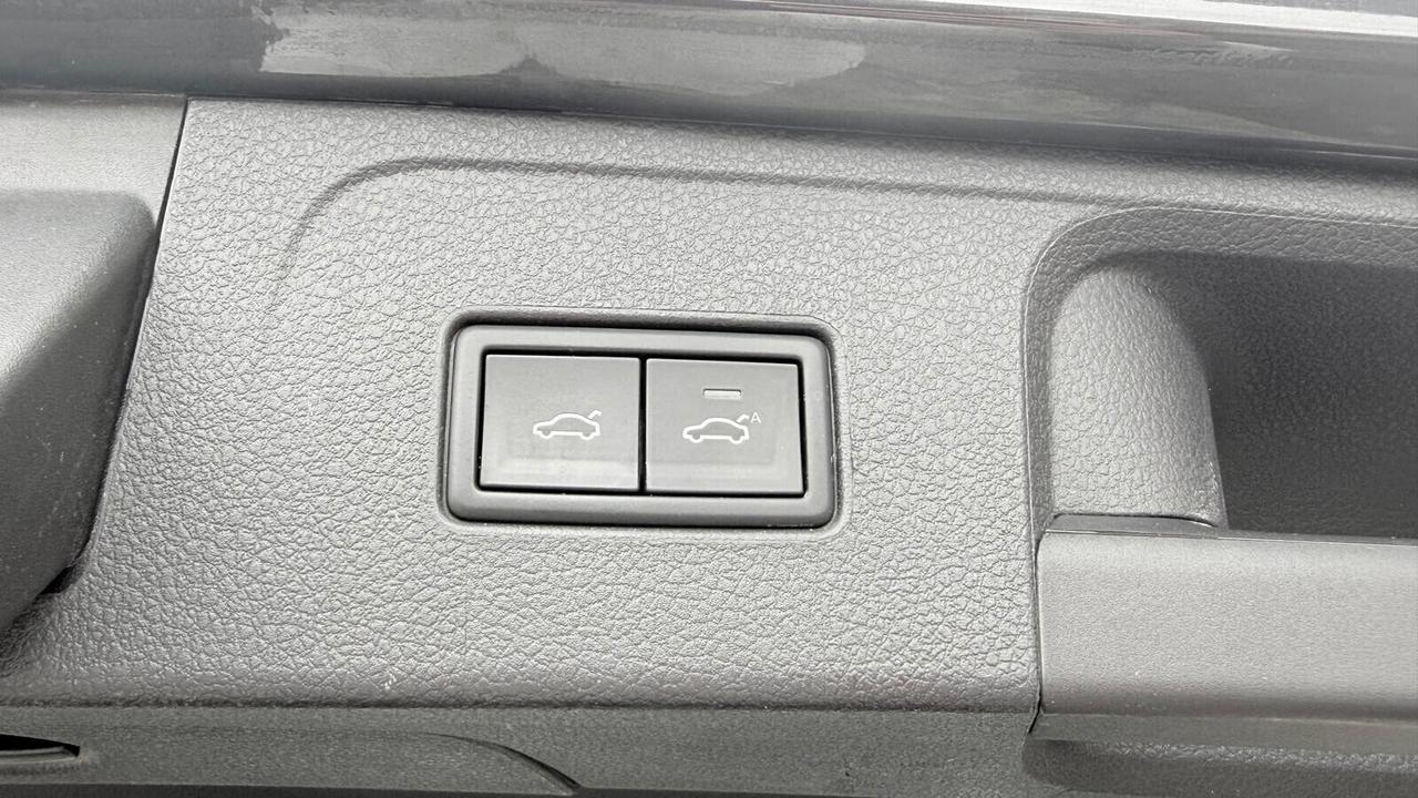 Volkswagen Passat Variant 2.0 TDI DSG Business EVO Full LED