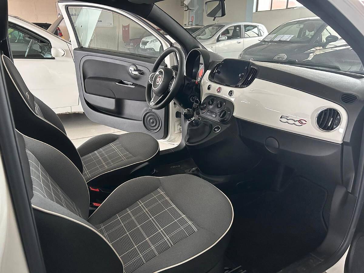Fiat 500 C 1.0 Hybrid Lounge