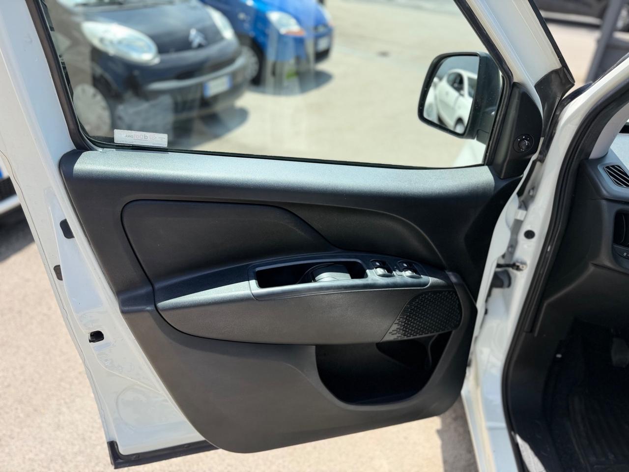 Fiat Doblo Doblò 1.6 MJT 105 CV PL Combi Maxi 5 POSTI N1