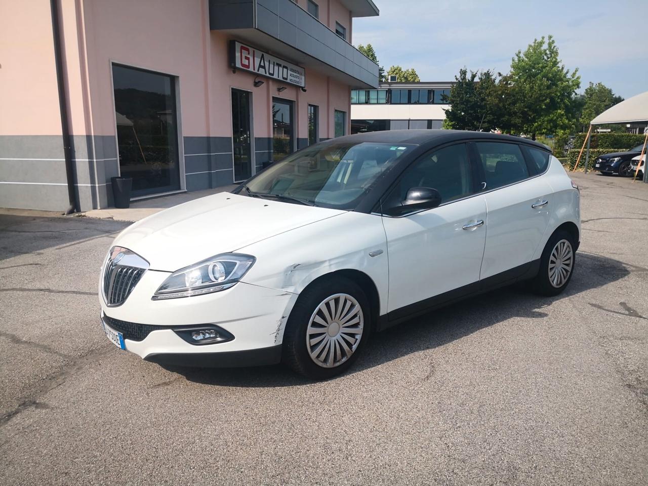 Lancia Delta 1.4 T-Jet 120 CV