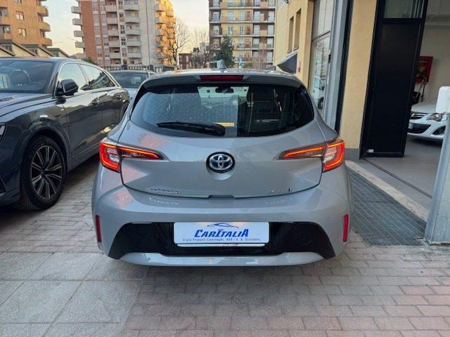 TOYOTA Corolla 1.8 Hybrid Business