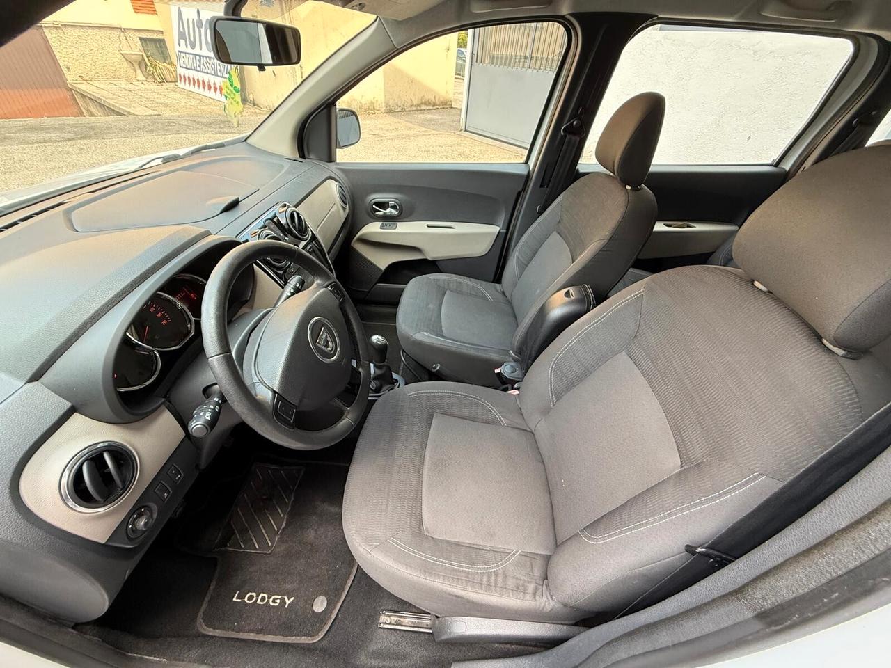Dacia Lodgy 1.6 8V 85CV GPL 5 posti Lauréate