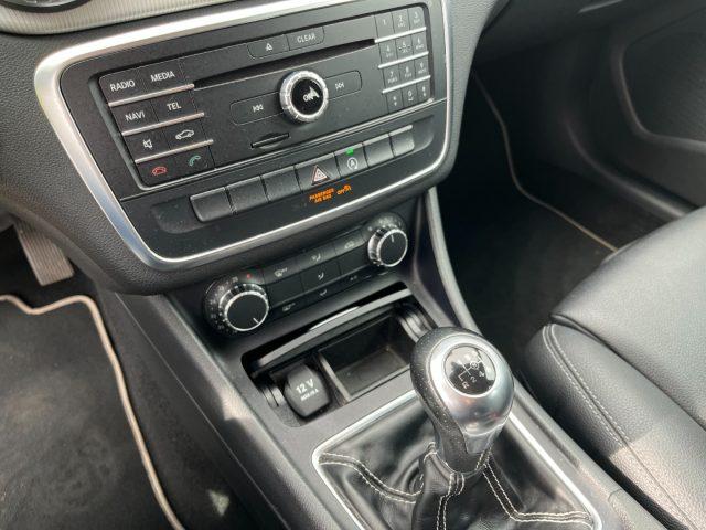 MERCEDES-BENZ GLA 180 d Sport