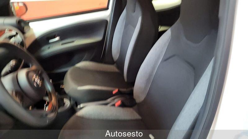 Toyota Aygo X Aygo X 1.0 VVT-i 72 CV 5 porte Active