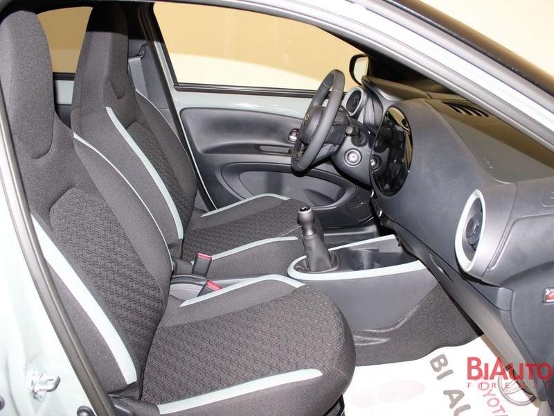 Toyota Aygo X Aygo X 1.0 VVT-i 72 CV 5 porte Trend