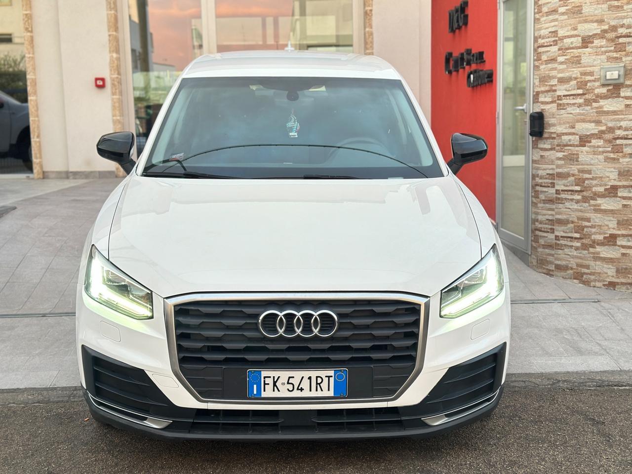 Audi Q2 1.6 TDI Sport-2017 LED/NAVI/17"