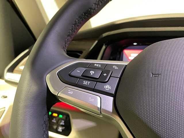 Volkswagen T7 Multivan 1.4TSI eHybrid 218CV Style (PHEV) - IVA ESPOSTA