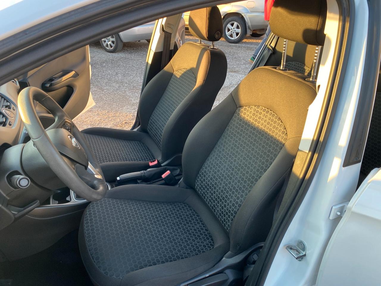 Opel Corsa 1.4 90CV GPL Tech 5 porte Advance