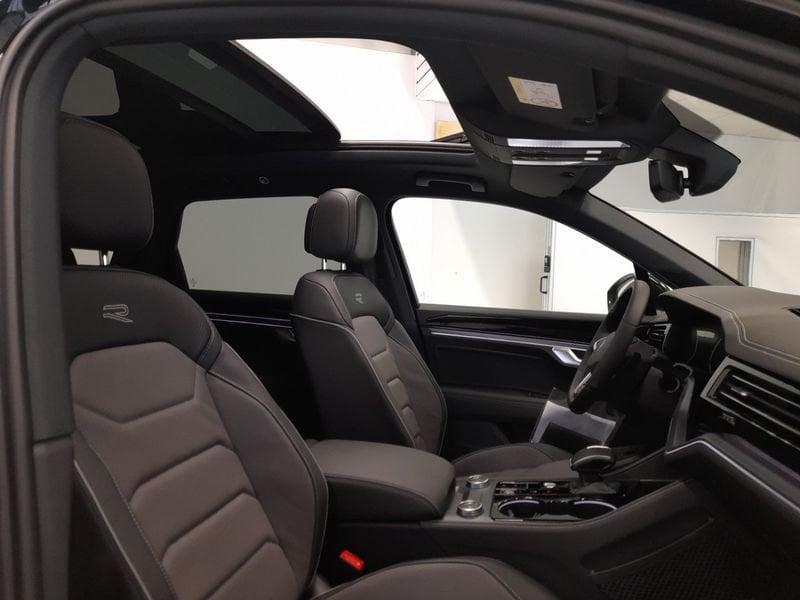 Volkswagen Touareg 3.0 V6 TDI SCR 170kW R-Line Final Edit