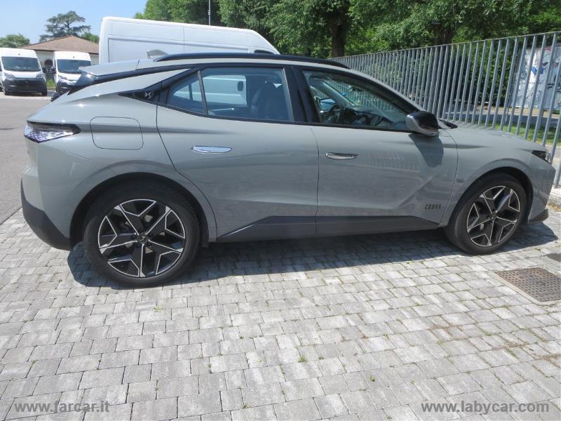 DS AUTOMOBILES DS 4 BlueHDi 130 aut. Cross Trocadero VETTURA IN ARRIVO