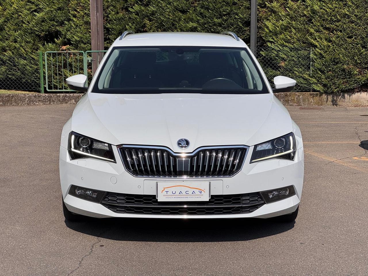 Skoda Superb Executive 2.0 TDI #12030