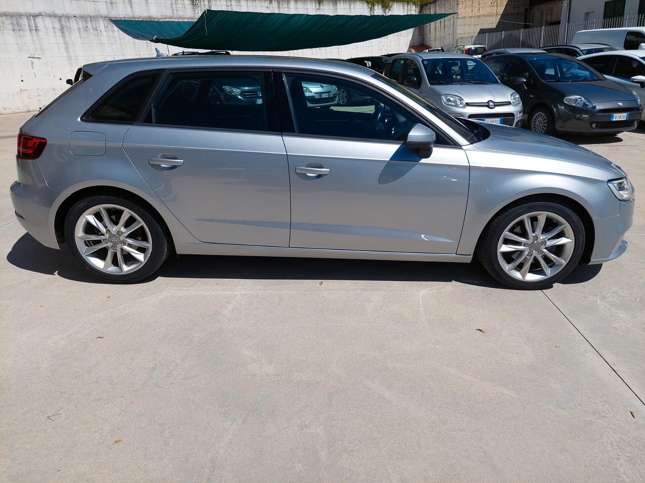 Audi A3 1.6 TDI 116 CV Sport SPORTBACK