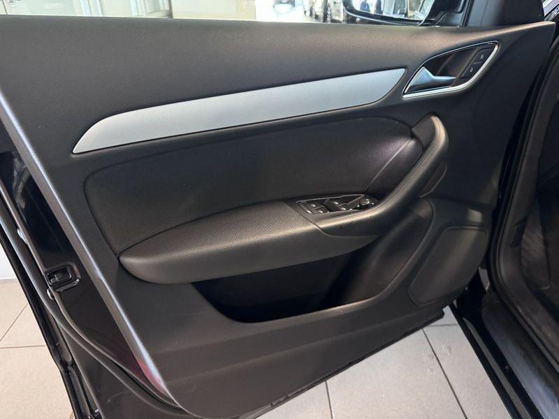 Audi Q3 Q3 2.0 tdi Business 150cv