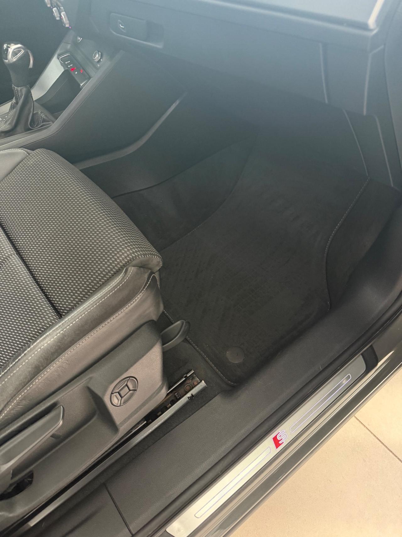 Audi Q3 35 TDI S tronic line edition FINANZIABILE