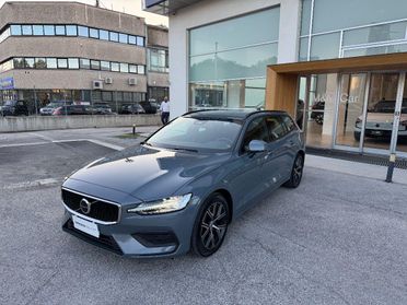 VOLVO - V60 - B4aut. Essential