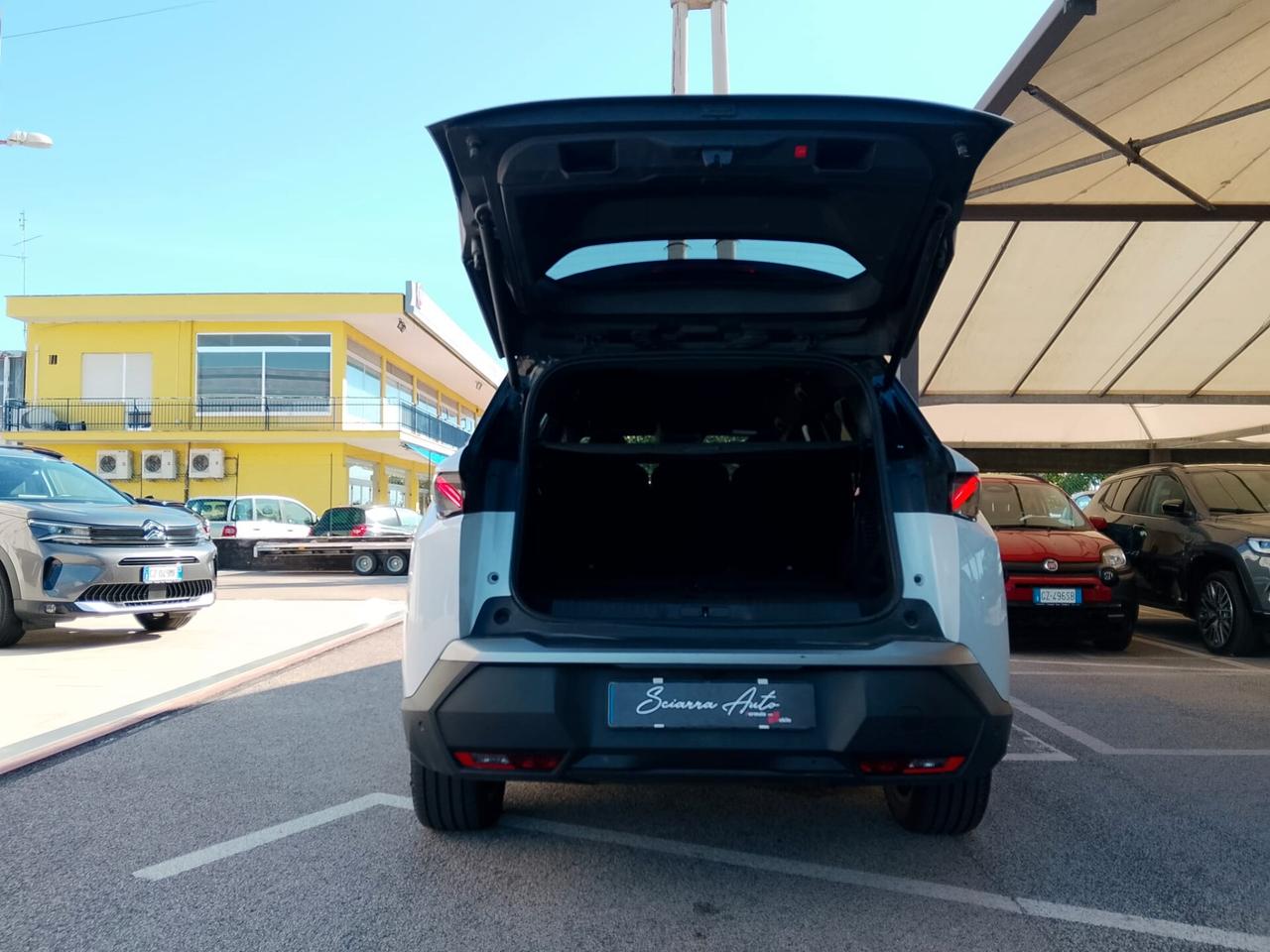 Peugeot 5008 Hybrid 145 e-DCS6 GT