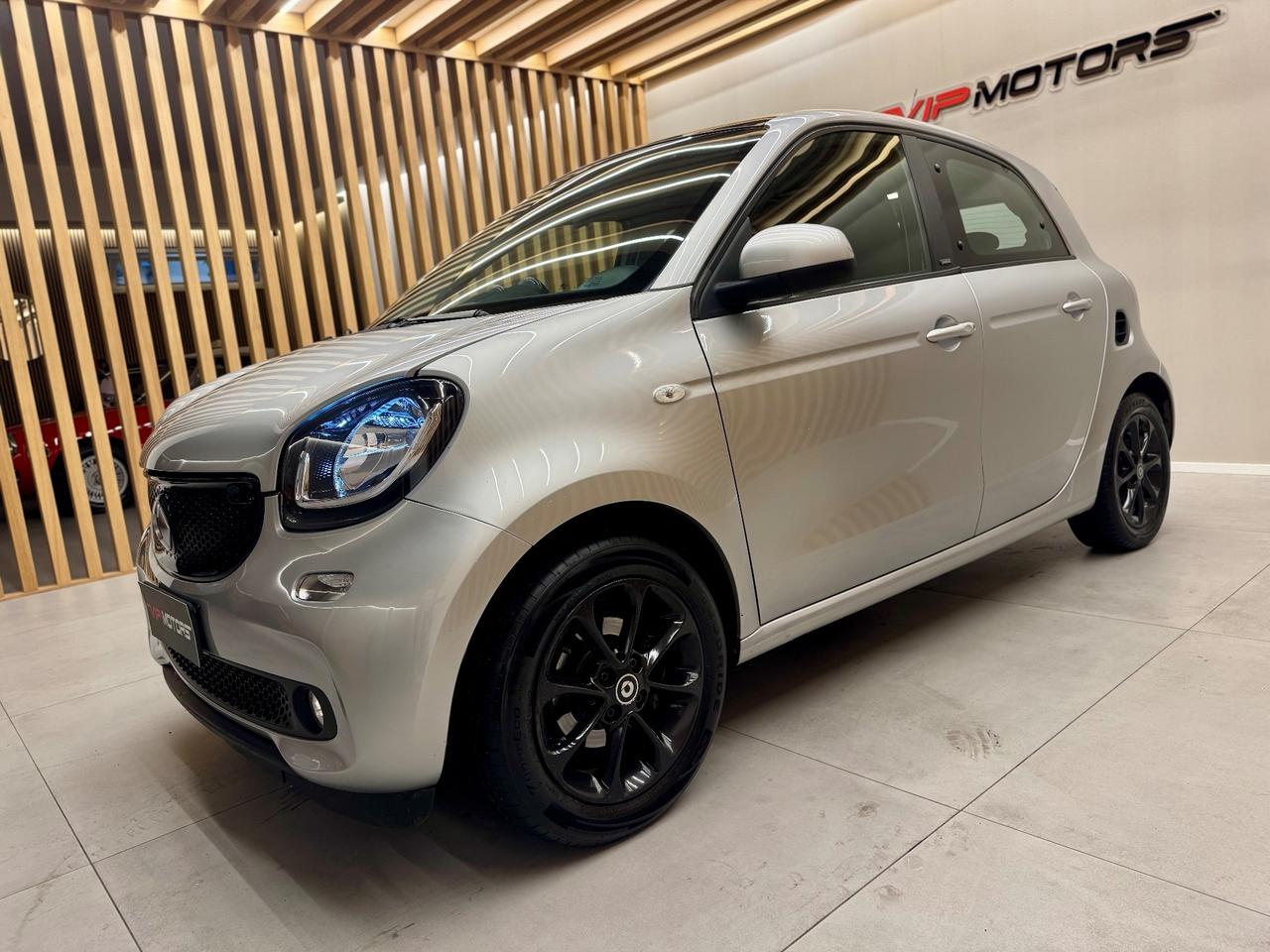 Smart ForFour 70 1.0 twinamic Passion SILVER AUTOMATICA